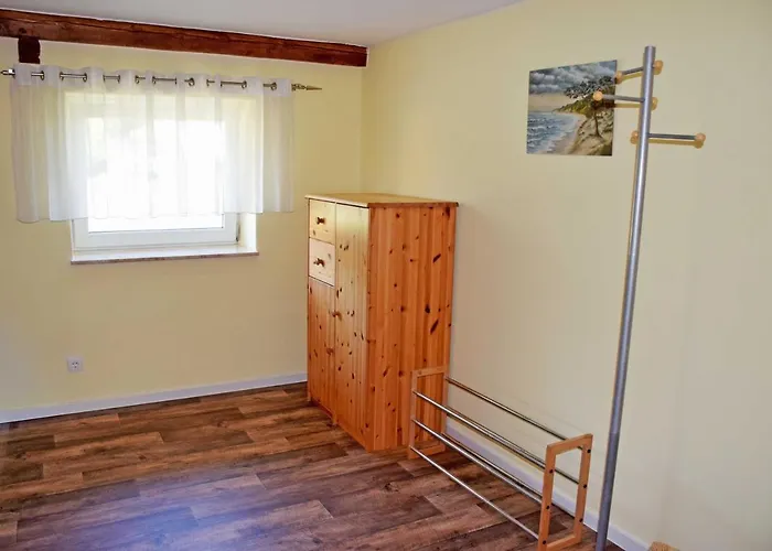 Augustin Mit Reetdach Feriehus