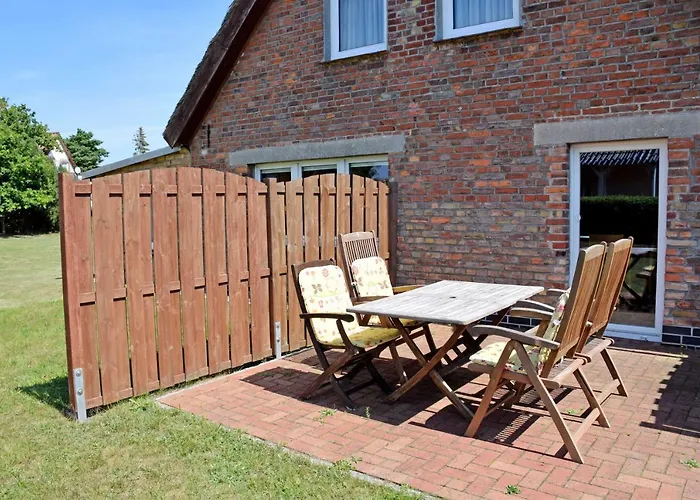 Augustin Mit Reetdach Feriehus *